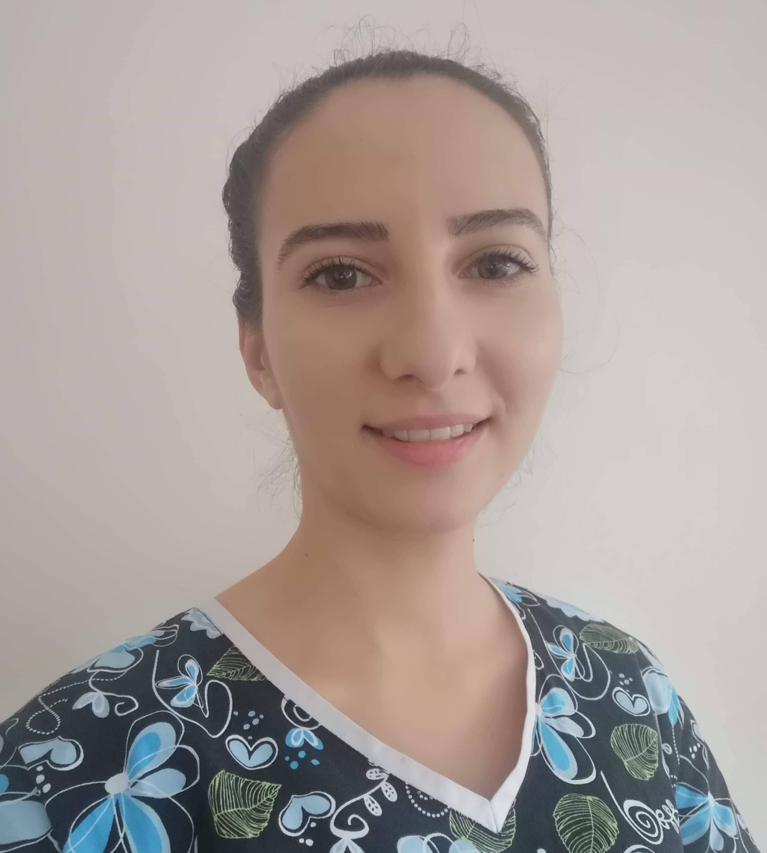 Asistentă medicală Poiană Loredana